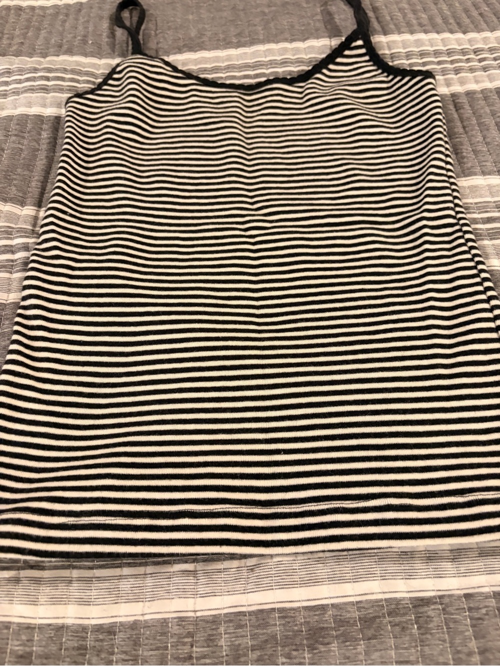 NWOT Brandy Melville Black & White Striped Knit Tank small